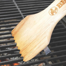 Load image into Gallery viewer, BBQ Butler Wood Grill Scraper